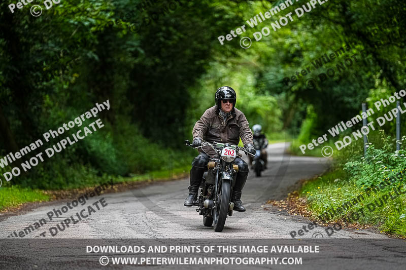 Vintage motorcycle club;eventdigitalimages;no limits trackdays;peter wileman photography;vintage motocycles;vmcc banbury run photographs